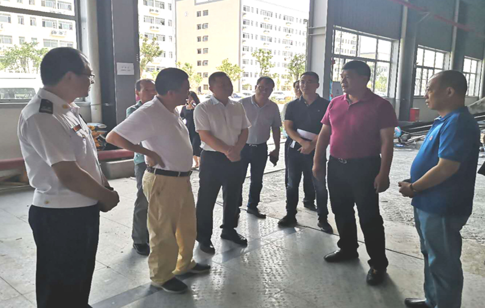 福清市常务副市长一行辅导 莅临冰球突破新资料科技工业园调研领导